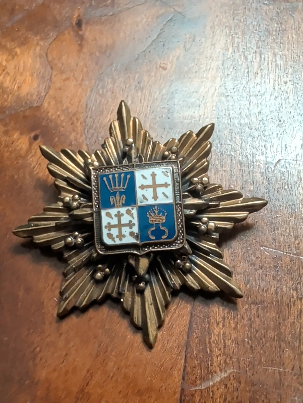 Vintage Pin Pendant French Coat Arms Gold Blue 8 Point Star Fleur De Lis Cross